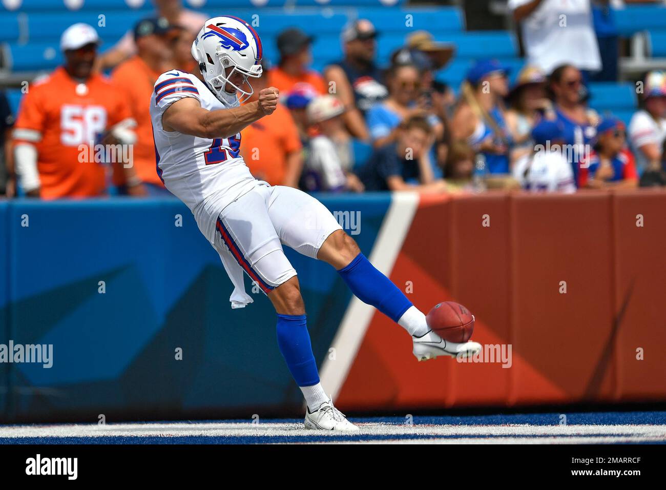 Buffalo Bills punter Matt Araiza warms up before a preseason NFL football  game against the Denver Broncos in Orchard Park, N.Y., Saturday, Aug. 20,  2022. (AP Photo/Adrian Kraus Stock Photo - Alamy