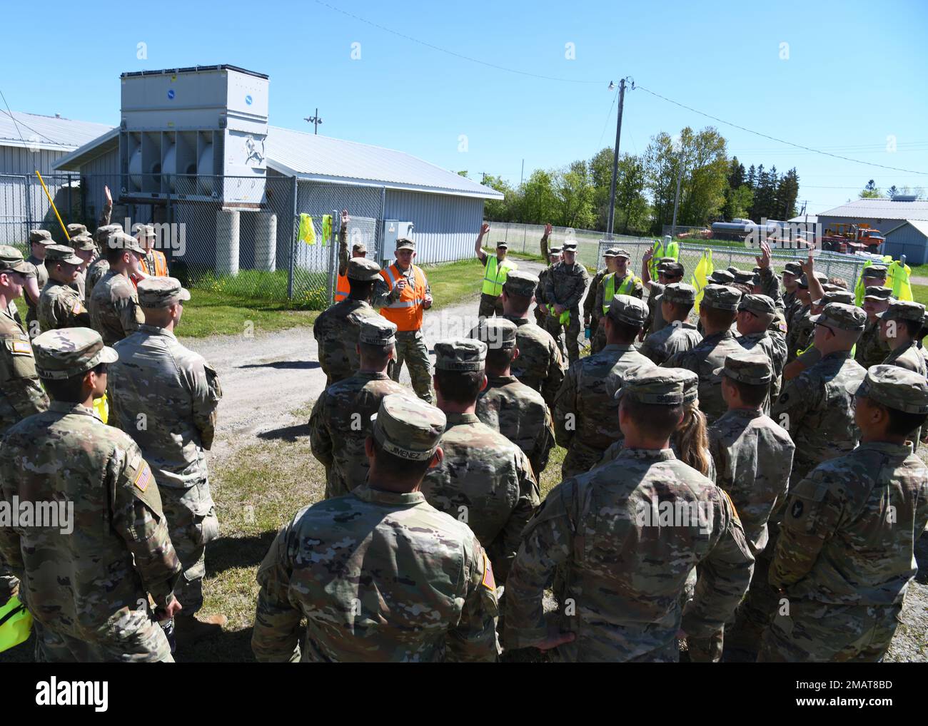 Soldiers of the 1st Battalion, 94th Cavalry Regiment fill sandbags in International Falls, Minn. The Soldiers were activated to support flood response in the Rainy River Basin. Stock Photo