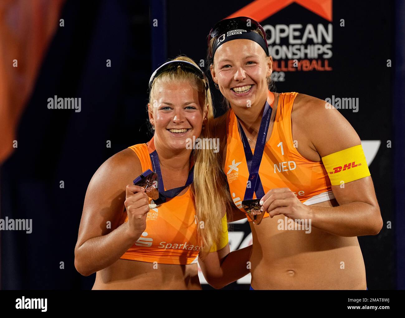Bronze medalists Katja Stam and Raise Schoon of the Netherlands pose