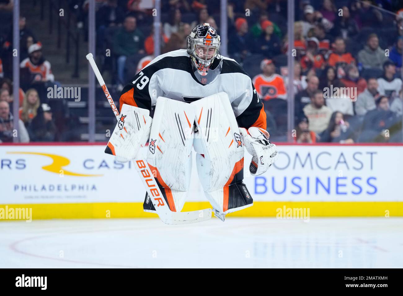 Philadelphia Flyers' Carter Hart stretches before an NHL hockey game  against the Buffalo Sabres, Tuesday, March 9, 2021, in Philadelphia. (AP  Photo/Matt Slocum Stock Photo - Alamy