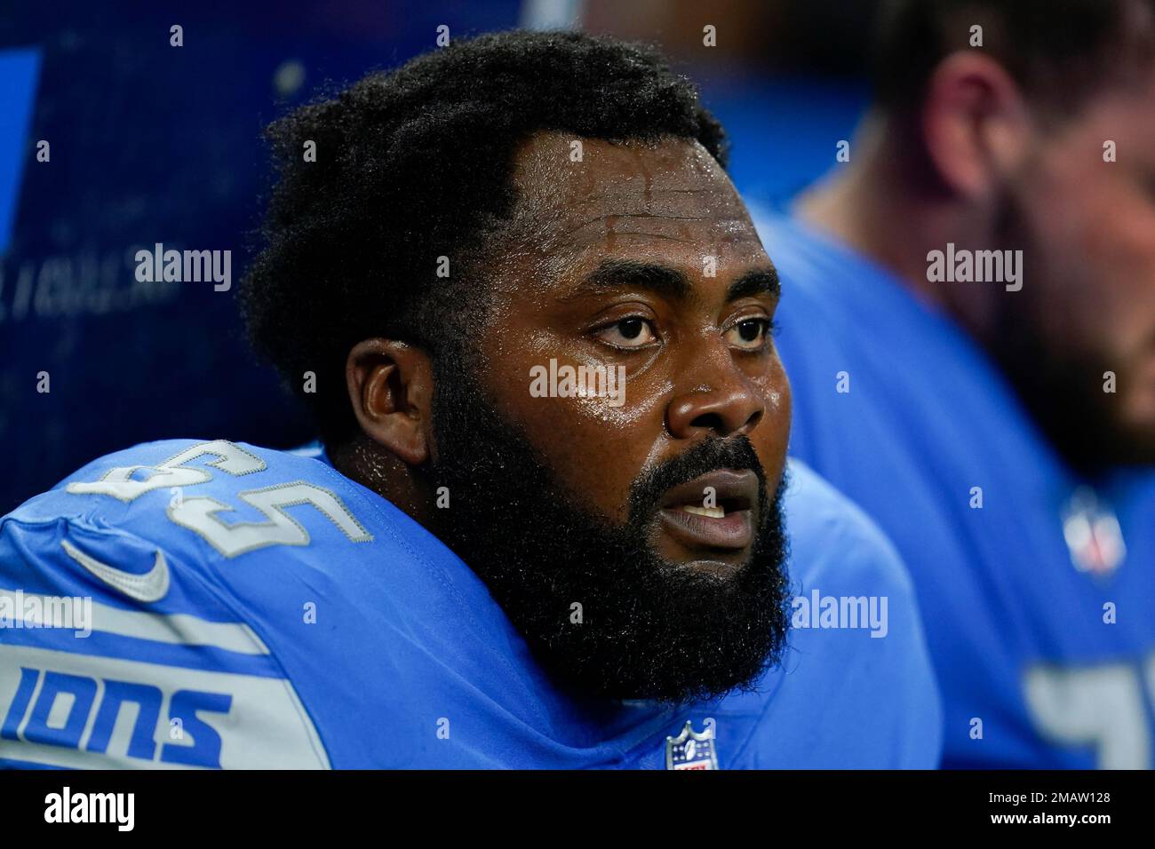 Detroit Lions offensive tackle Obinna Eze (65) and Jacksonville Jaguars  cornerback Chris Claybrooks (6) poses after an preseason NFL football game  in Detroit, Saturday, Aug. 19, 2023. (AP Photo/Paul Sancya Stock Photo -  Alamy