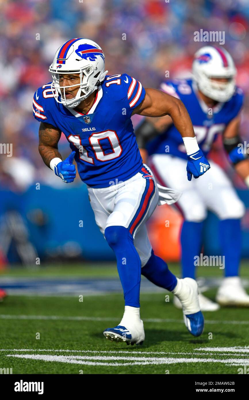 Buffalo Bills wide receiver Khalil Shakir catches a pass during practice at  the NFL football team's training camp in Pittsford, N.Y., Friday, July 28,  2023. (AP Photo/Adrian Kraus Stock Photo - Alamy