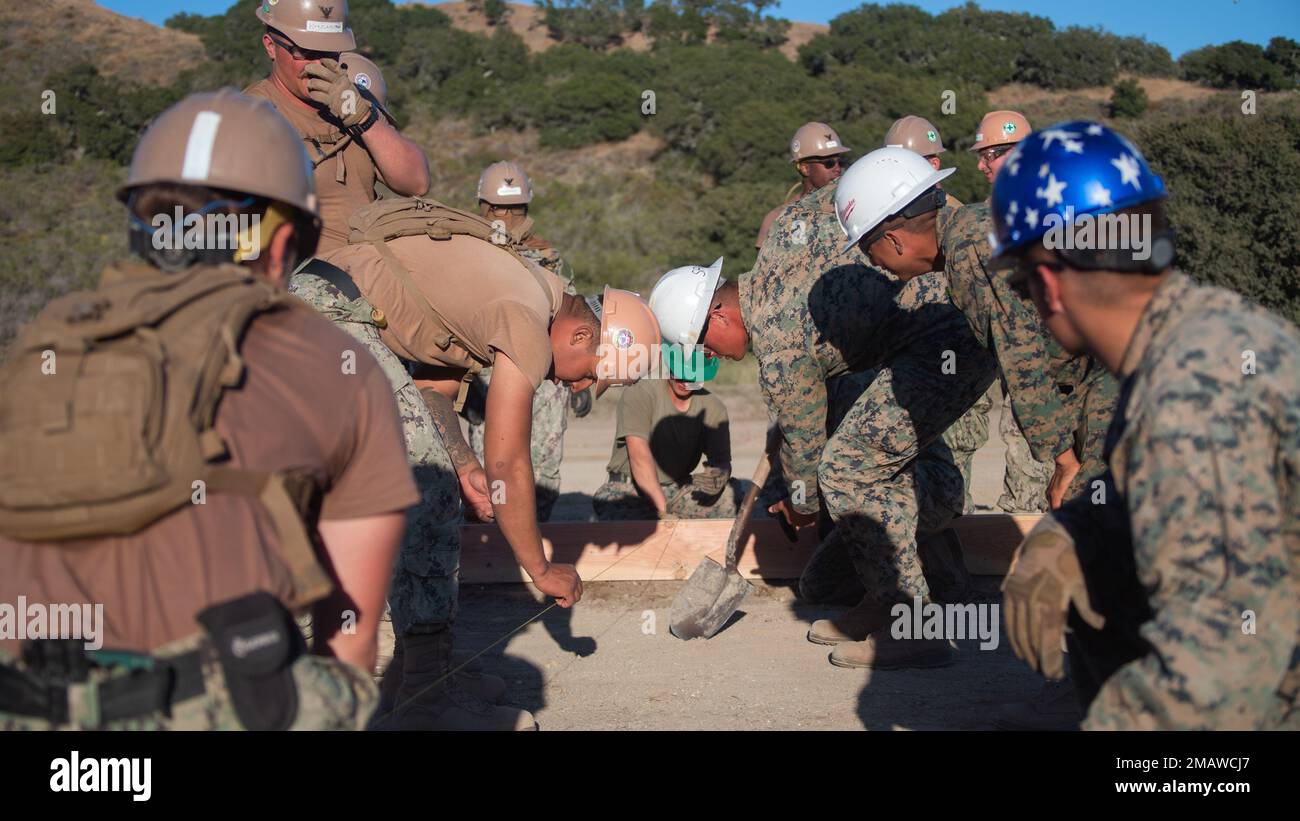 U.S. Marines with Marine Wing Support Squadron 372, Marine Air Control ...