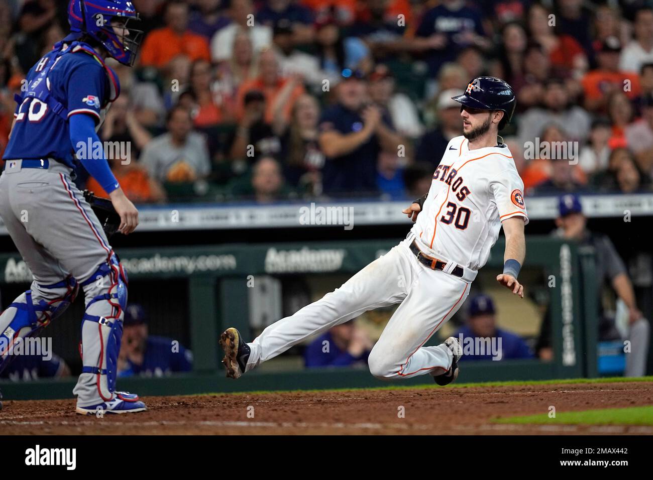 Atlanta, USA. 29th Oct, 2021. Houston Astros center fielder Kyle