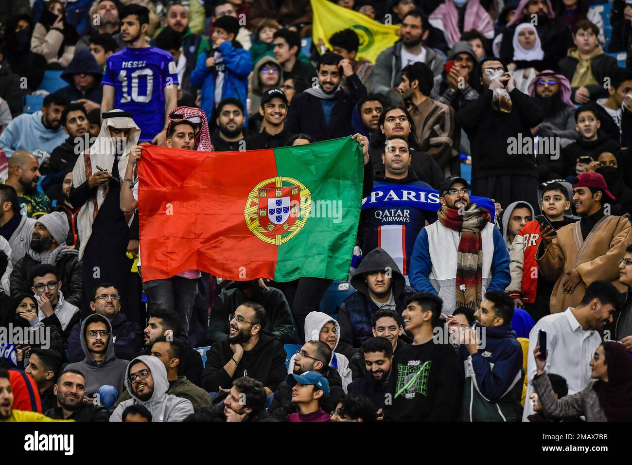 King fahd football stadium riyadh hi-res stock photography and images ...