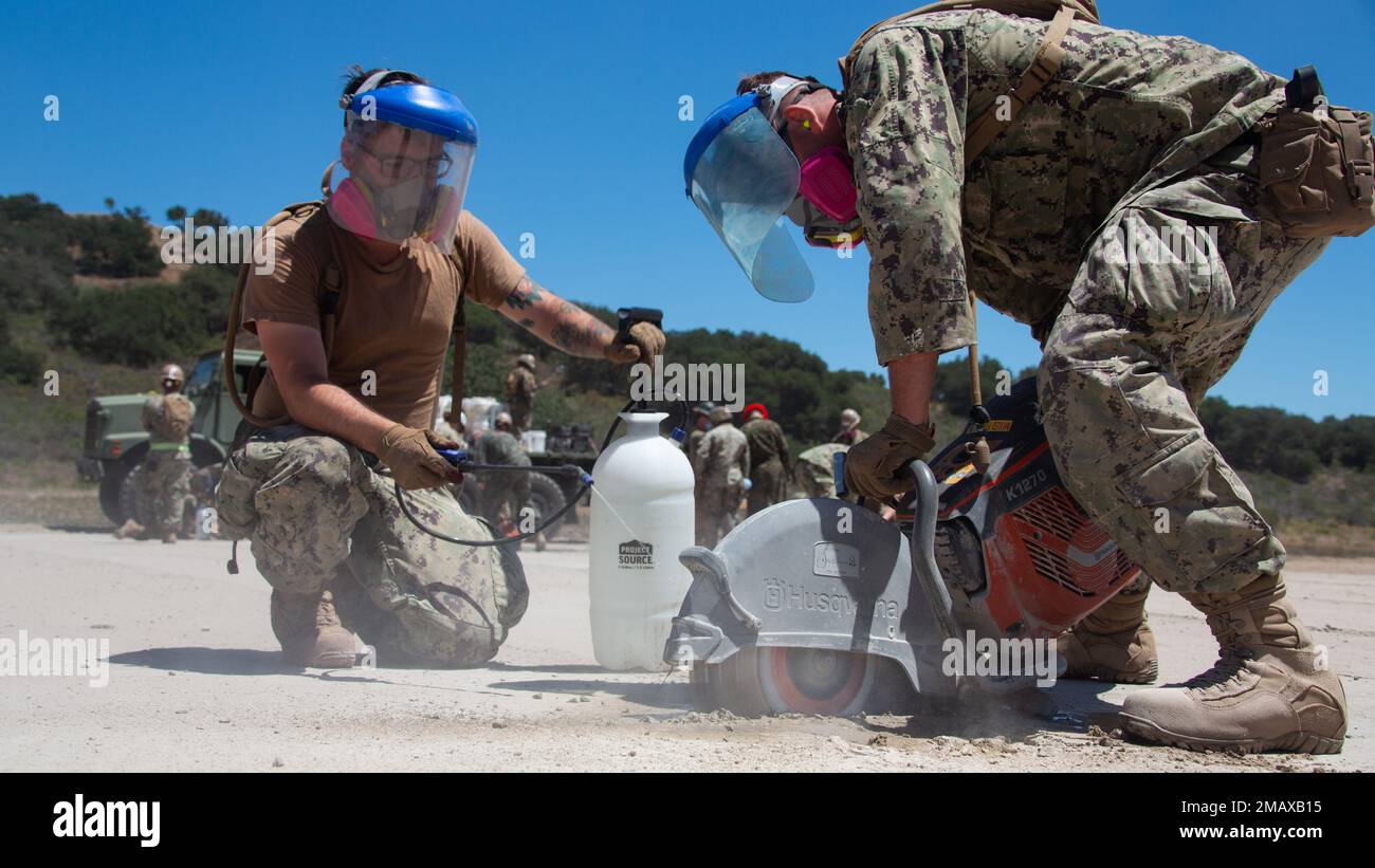 U.S. Marines with Marine Wing Support Squadron 372, Marine Air Control ...