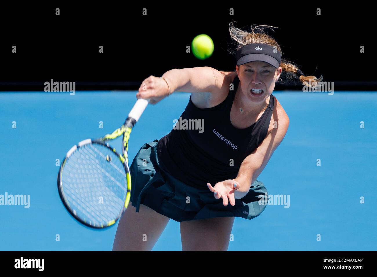 Melbourne, Australia. 20th Jan, 2023. 13th seed Danielle COLLINS of the USA in action against 22nd seed Elena RYBAKINA of Kazakhstan in the Women's Singles match on day 5 of the 2023 Australian Open on Kia Arena, in Melbourne, Australia. Sydney Low/Cal Sport Media. Credit: csm/Alamy Live News Stock Photo