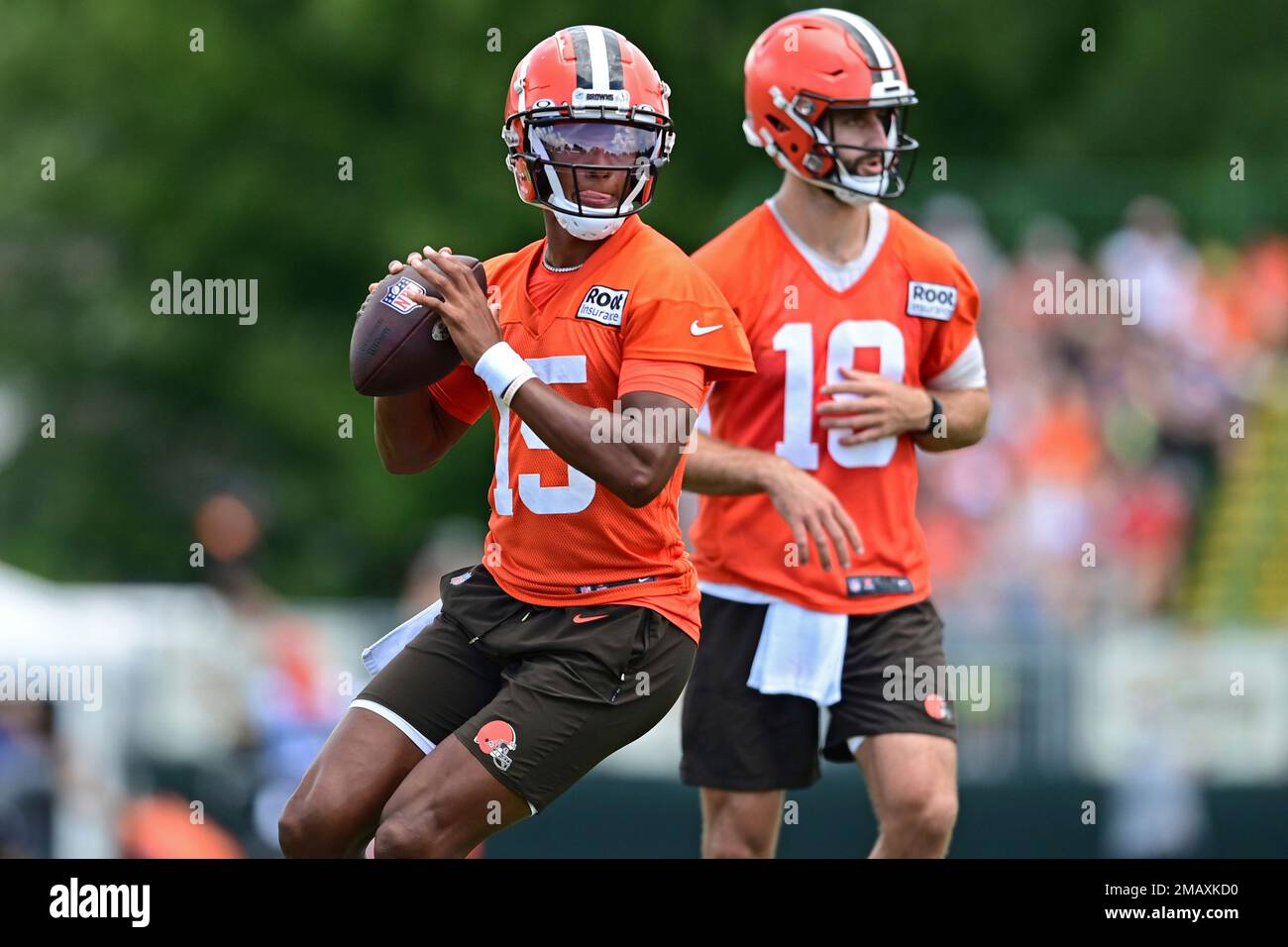 Cleveland Browns quarterback Joshua Dobbs (15) runs with the ball during an  NFL pre-season football game against the Washington Commanders, Friday,  Aug. 11, 2023, in Cleveland. (AP Photo/Kirk Irwin Stock Photo - Alamy