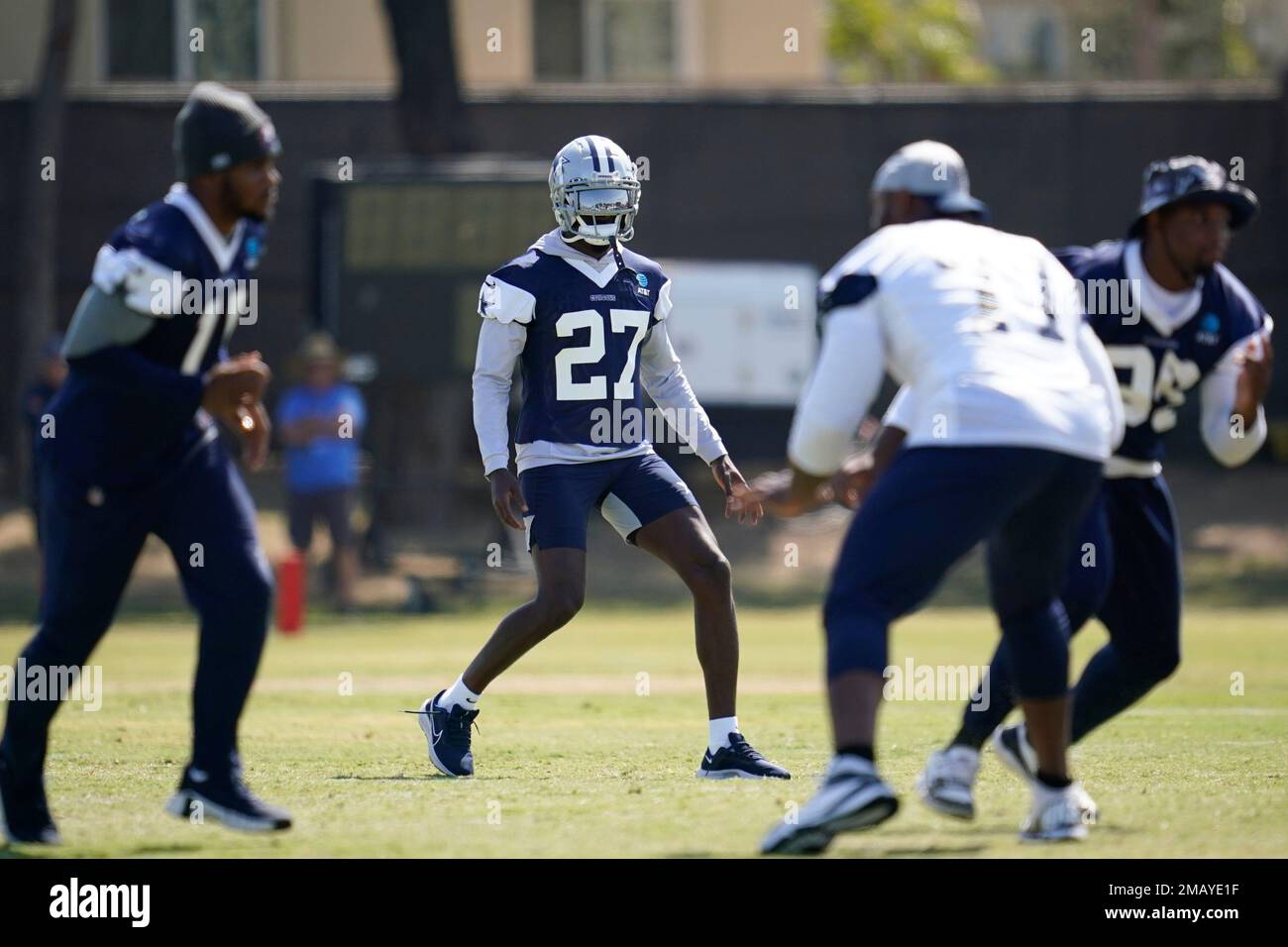 Dallas Cowboys safety Jayron Kearse (27) participates in drills at the