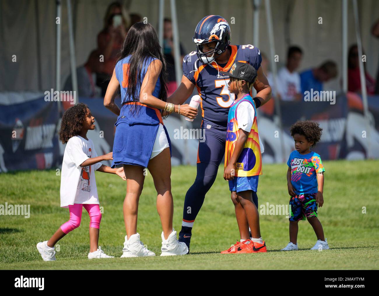 russell wilson broncos jersey youth