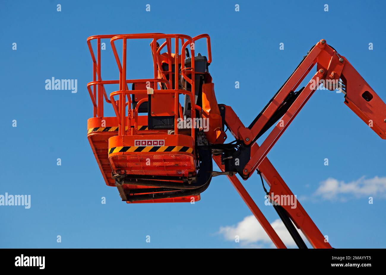 Hydraulic lifts hi-res stock photography and images - Alamy