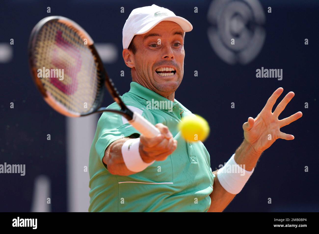 Austrias Filip Misolic returns the ball to Germanys Yannick Hanfmann during the semifinal match at the Generali Open tennis tournament in Kitzbuehel, Austria, Saturday, July 30, 2022