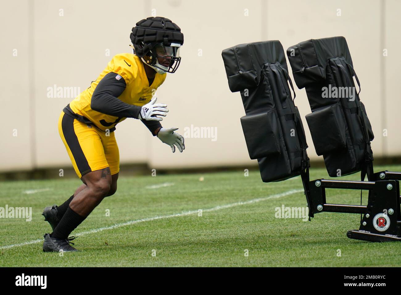 Pittsburgh Steelers linebacker Devin Bush does blocking sled drills during practice at their NFL