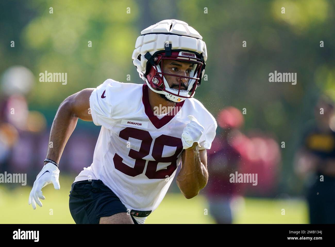 July 27th 2022: Washington Commanders running back Reggie Bonofon runs a  drill during the Washington Commanders training camp practice at the INOVA  Sports Performance Center in Ashburn, Va. Reggie Hildred/CSM/Sipa  USA(Credit Image: ©