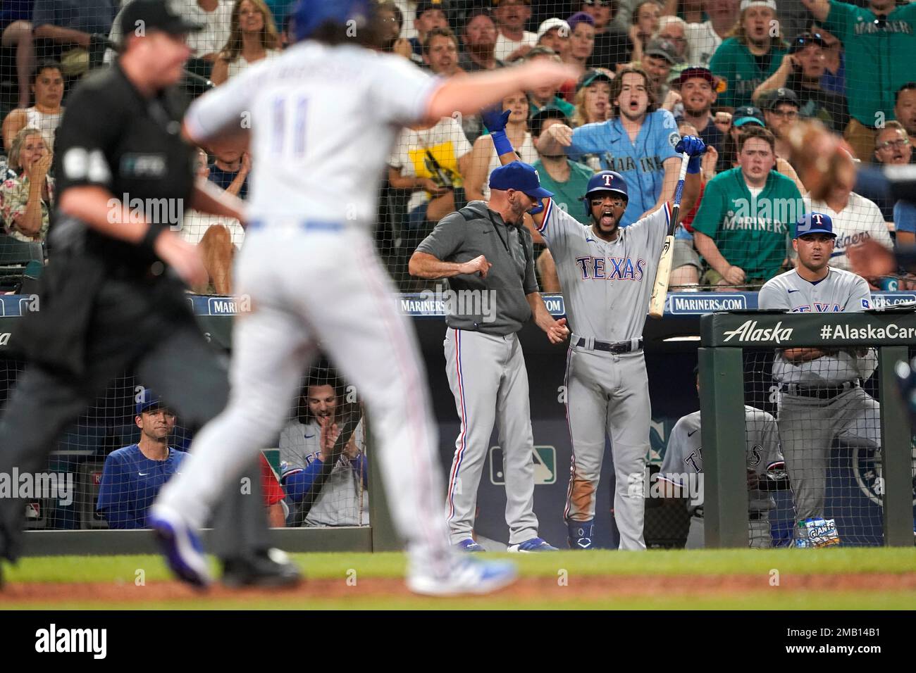 Texas Rangers Leody Taveras steals second base against the Minnesota Twins  during the fifth inning of a baseball game, Saturday, Aug. 26, 2023, in  Minneapolis. (AP Photo/Craig Lassig Stock Photo - Alamy