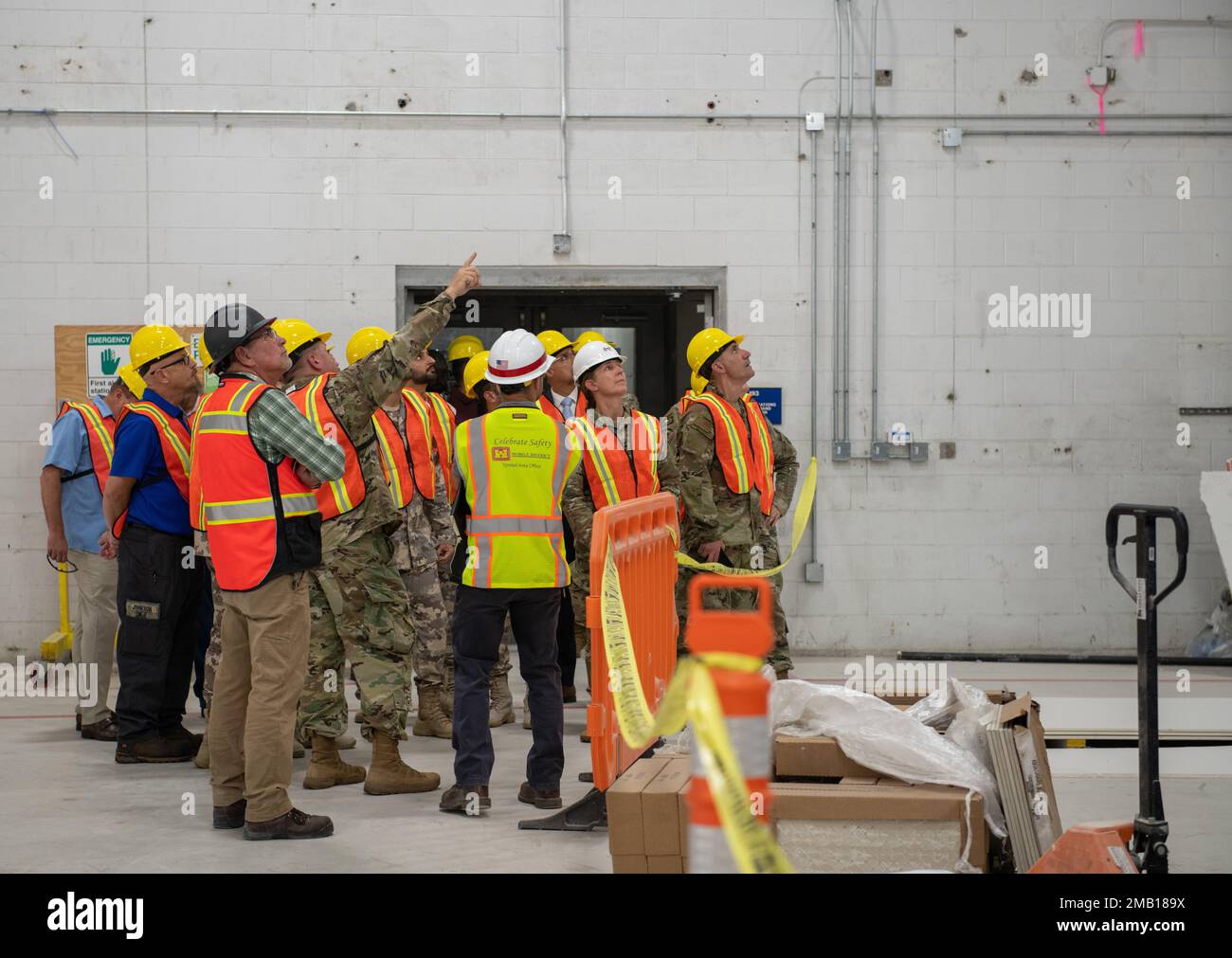 Members of the Qatar Emiri Corps of Engineers, U.S Army, U.S. Air Force