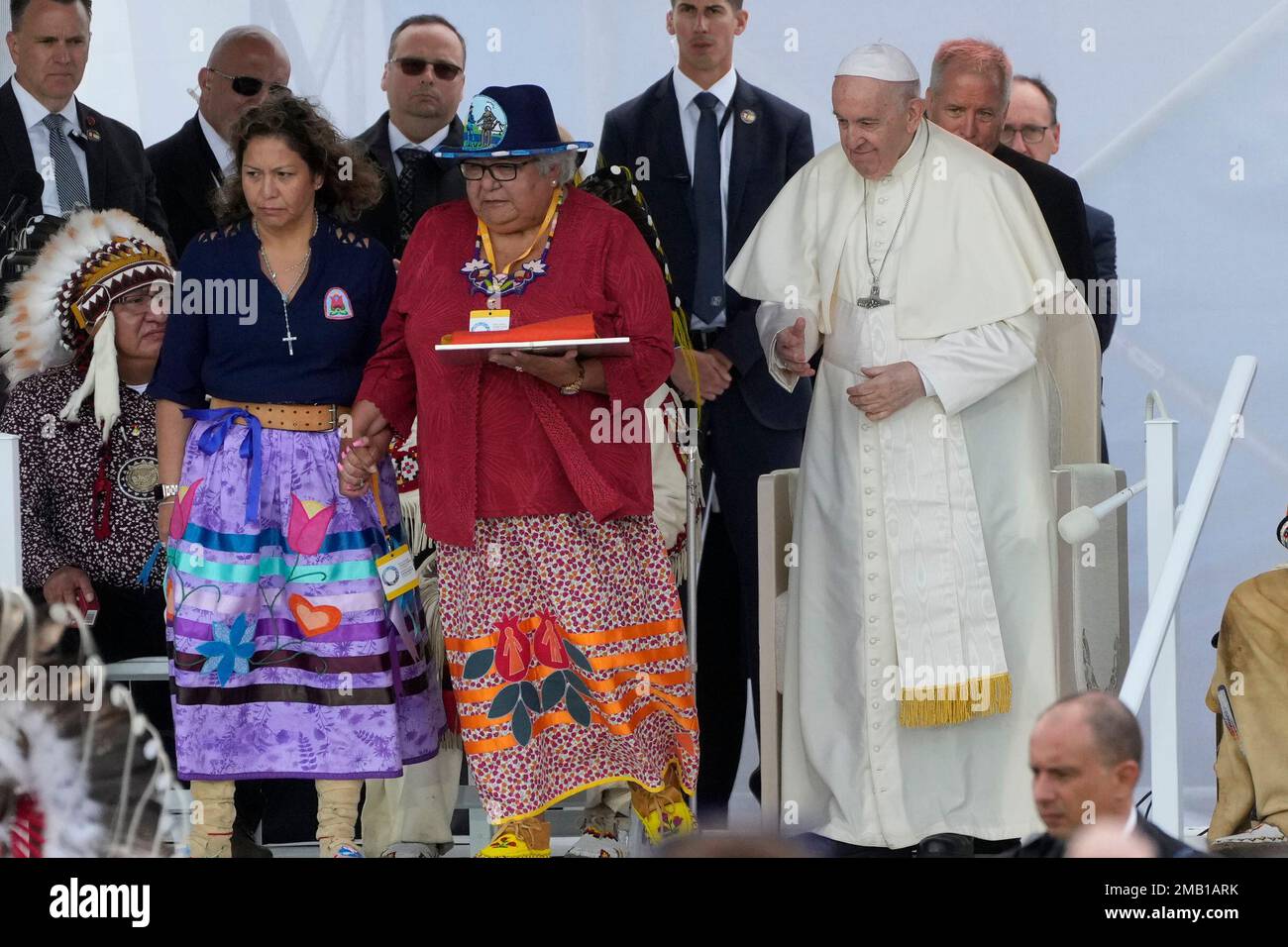 Pope Francis meets indigenous communities, including First Nations ...