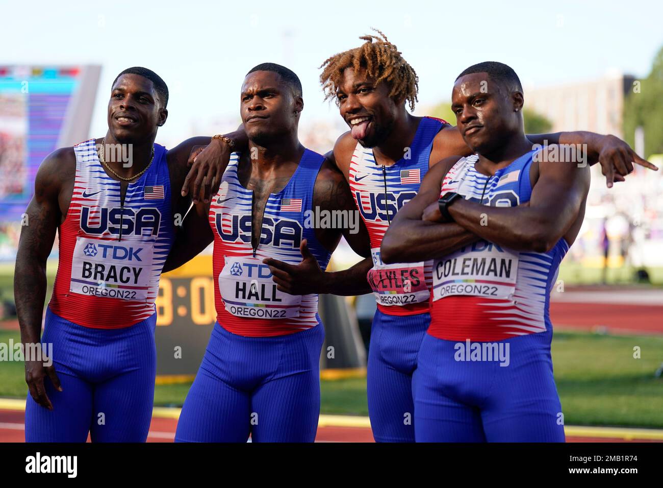 Team USA poses after a heat during the men