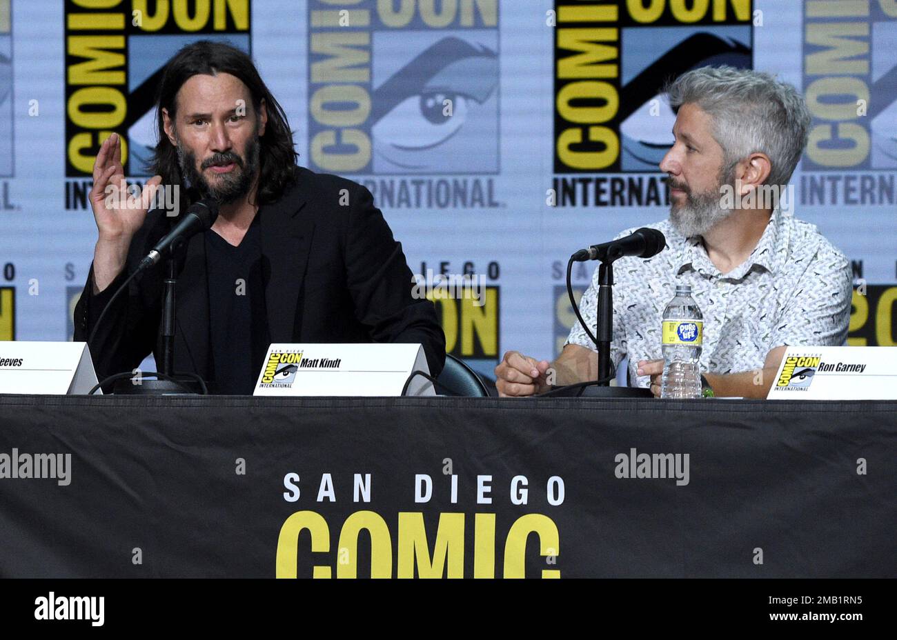 Keanu Reeves Saga Keanu Reeves, left, and Matt Kindt attend a panel for