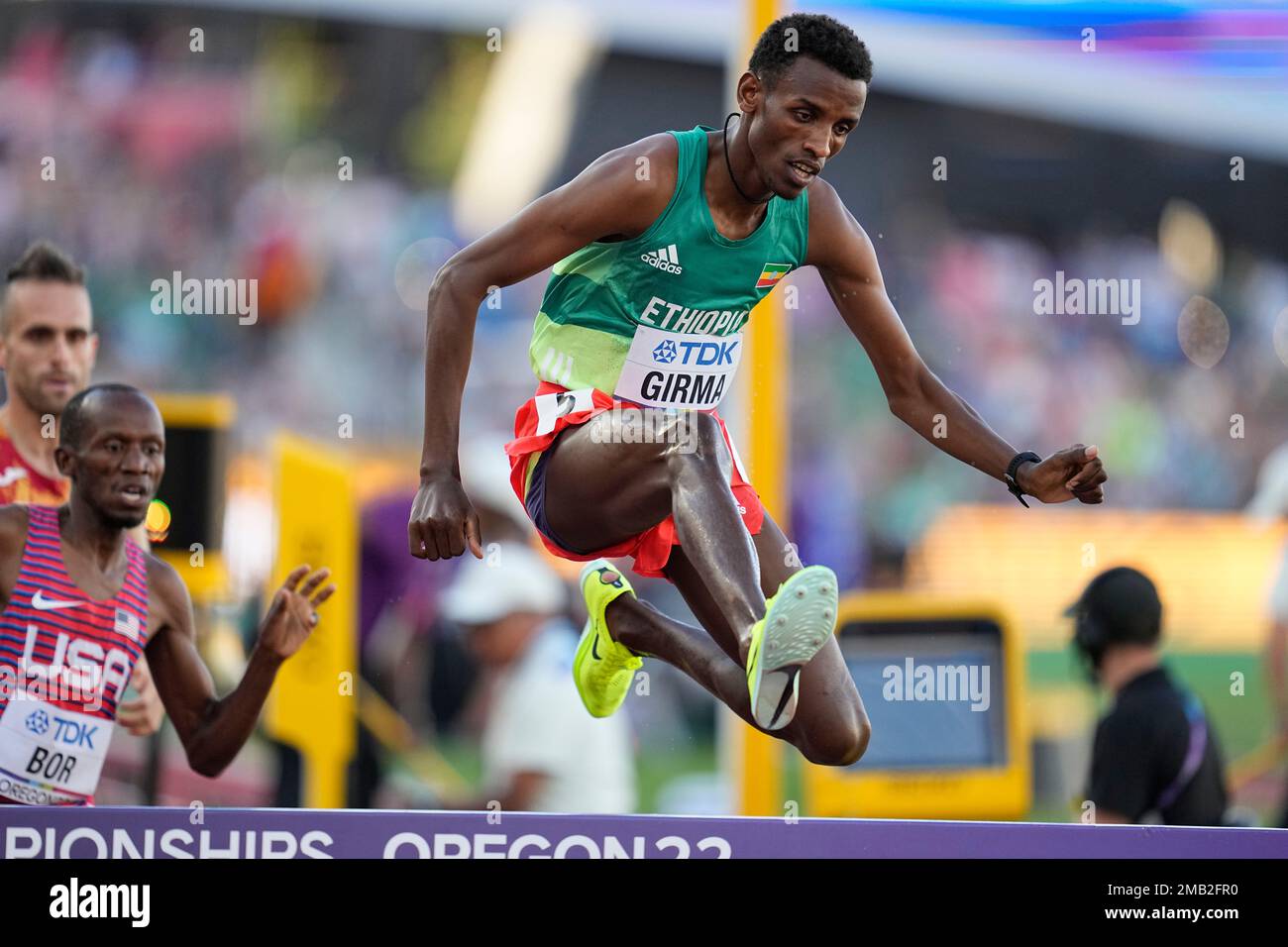 Girma steeplechase fall