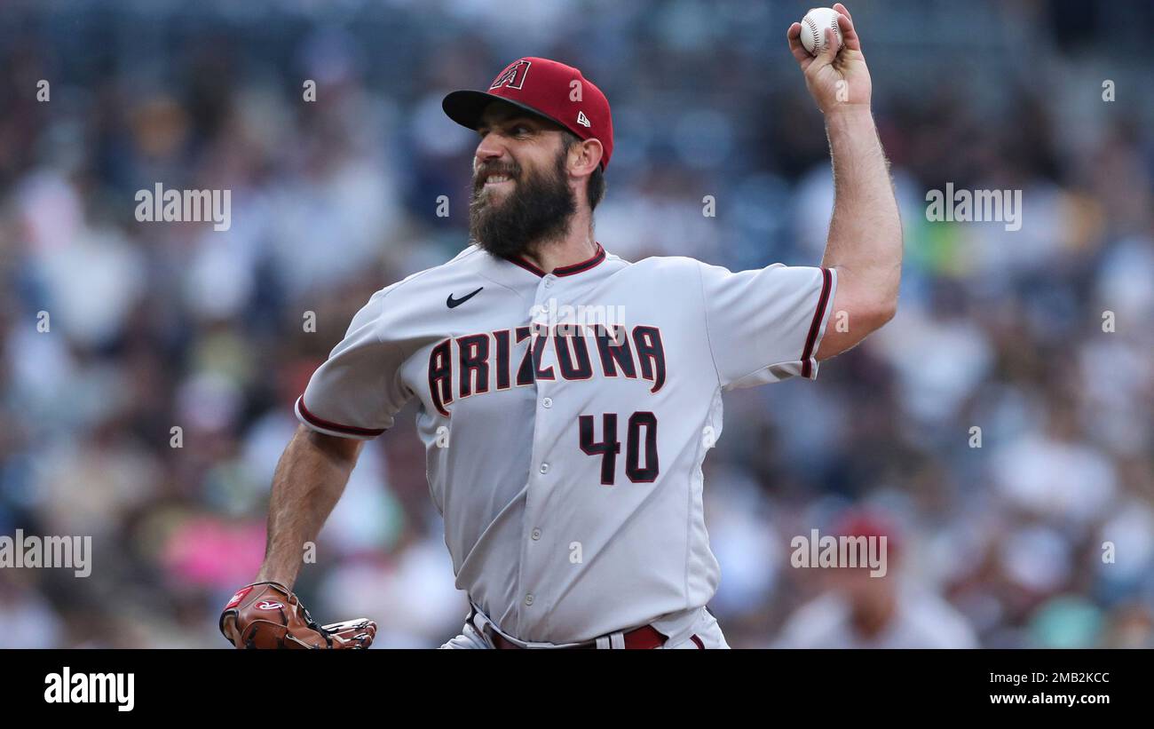 Arizona Diamondbacks starting pitcher Madison Bumgarner throws during a MLB  spring training baseball practice, Thursday, Feb. 16, 2023, in Scottsdale,  Ariz. (AP Photo/Matt York Stock Photo - Alamy