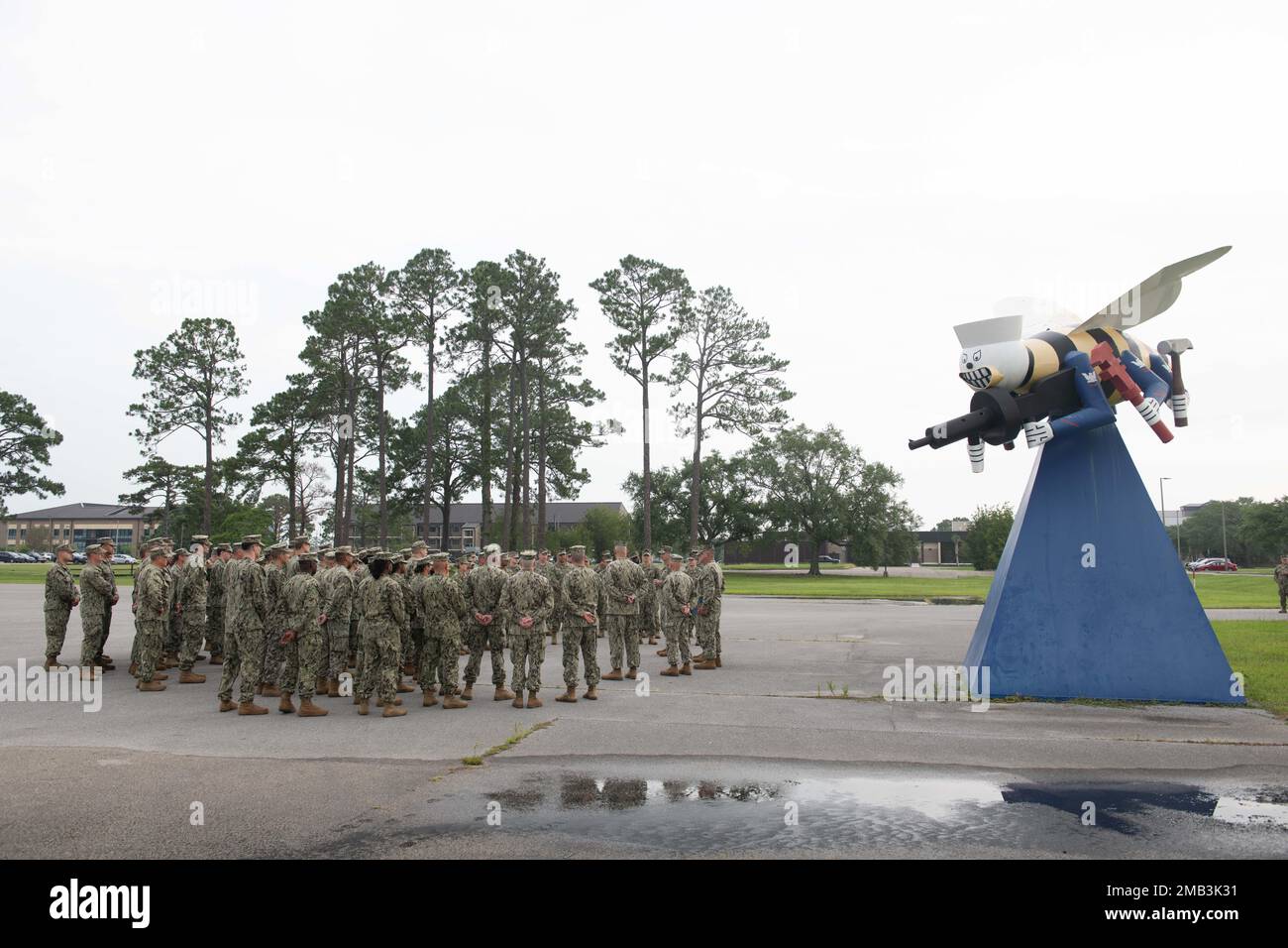  220610 n oi810 0182 gulfport mississippi june 10 2022 seabees
