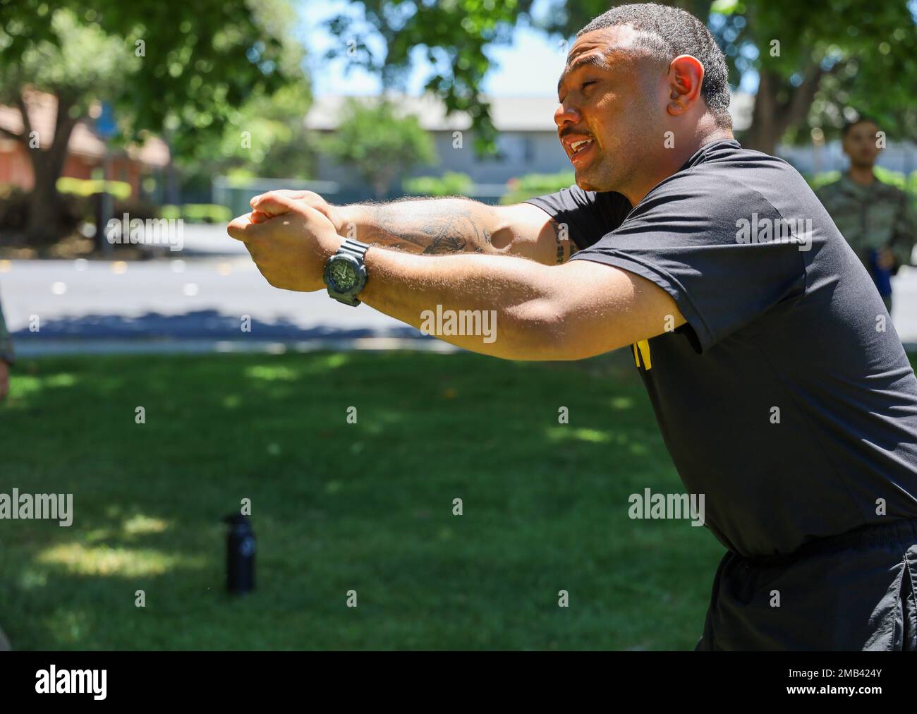 Soldiers from the 870th Military Police Company conduct nonlethal ...