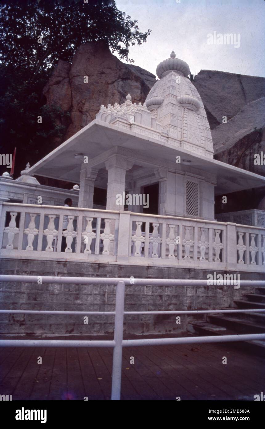 Birla Mandir is a Hindu temple, built on a 280 feet high hillock called