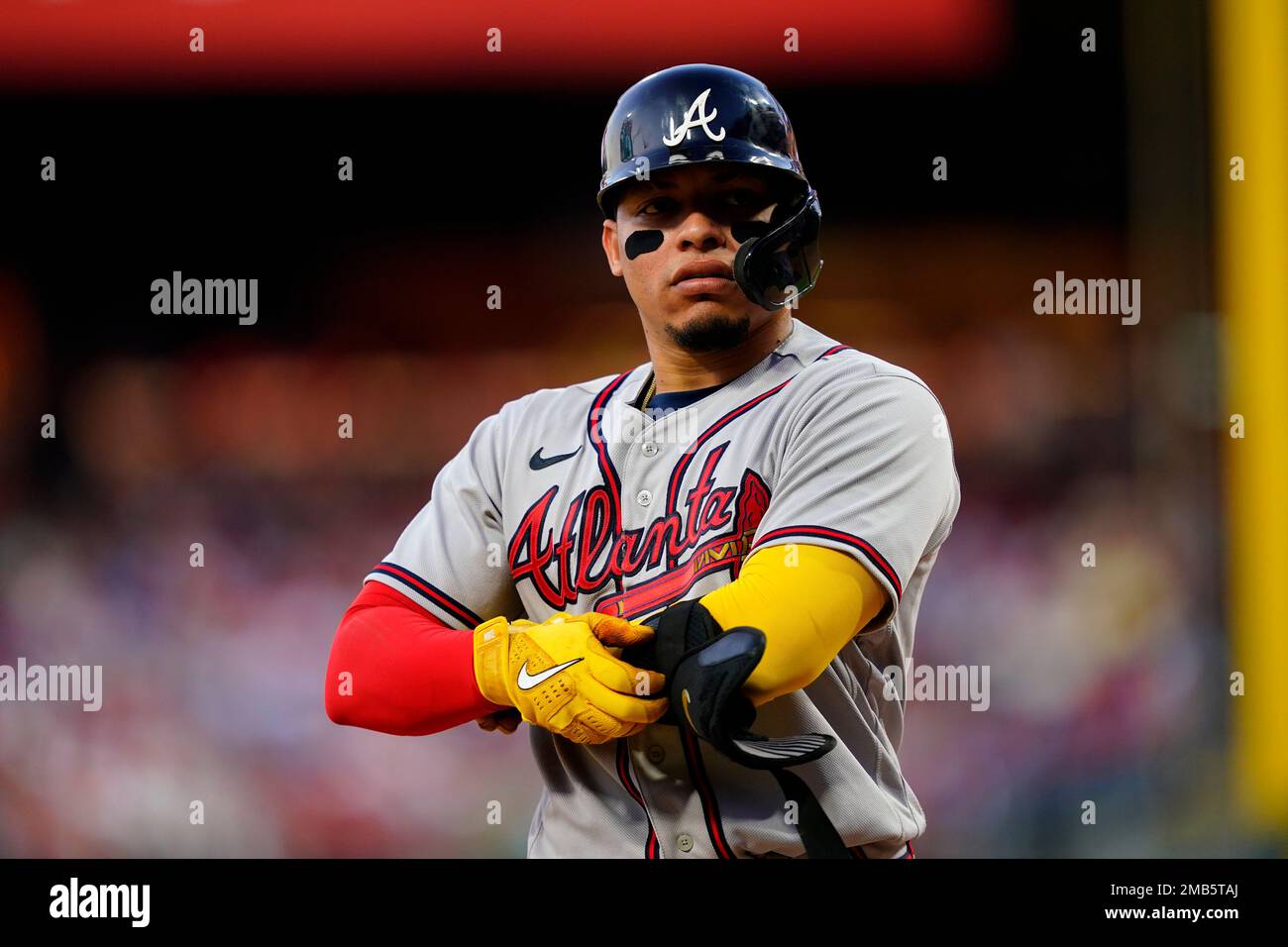 Atlanta Braves' William Contreras takes batting practice before Game 3 of  baseball's National League Division Series against the Philadelphia  Phillies, Friday, Oct. 14, 2022, in Philadelphia. (AP Photo/Matt Slocum  Stock Photo - Alamy