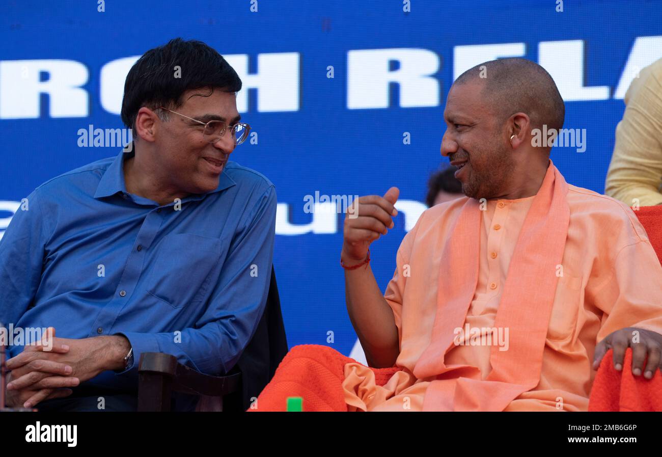 Aruna Anand, wife of Indian chess grandmaster Viswanathan Anand, right,  gives him a piece of cake during her birthday celebrations in Gauhati,  India, Thursday, June 30, 2005. (AP Photo/Anupam Nath Stock Photo 