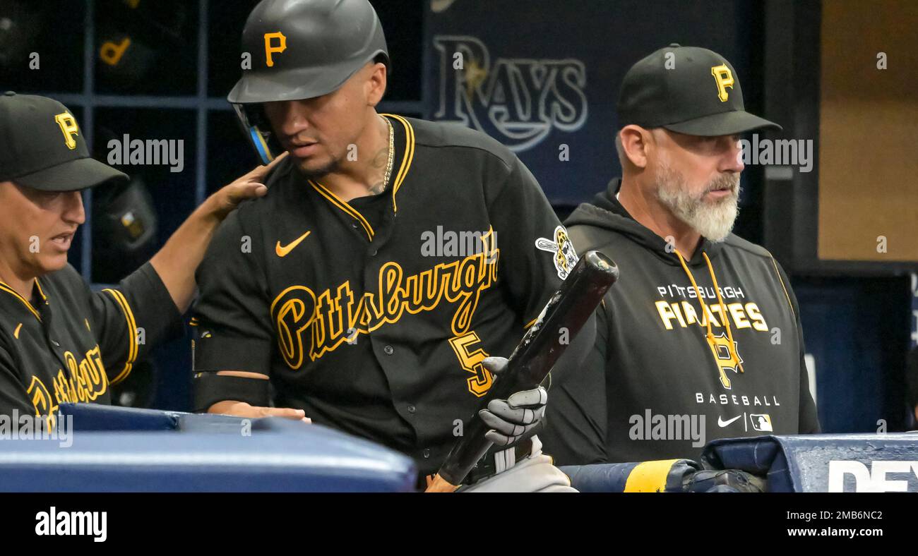 Pirates manager, ex-Rays coach Derek Shelton gets first major-league win