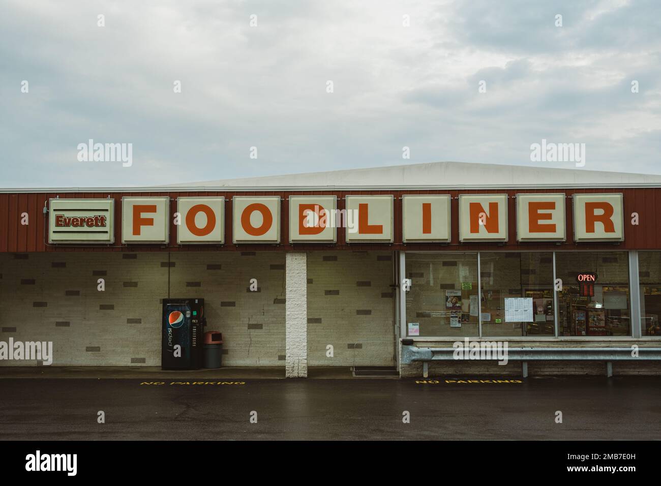 Everett foodliner hires stock photography and images Alamy