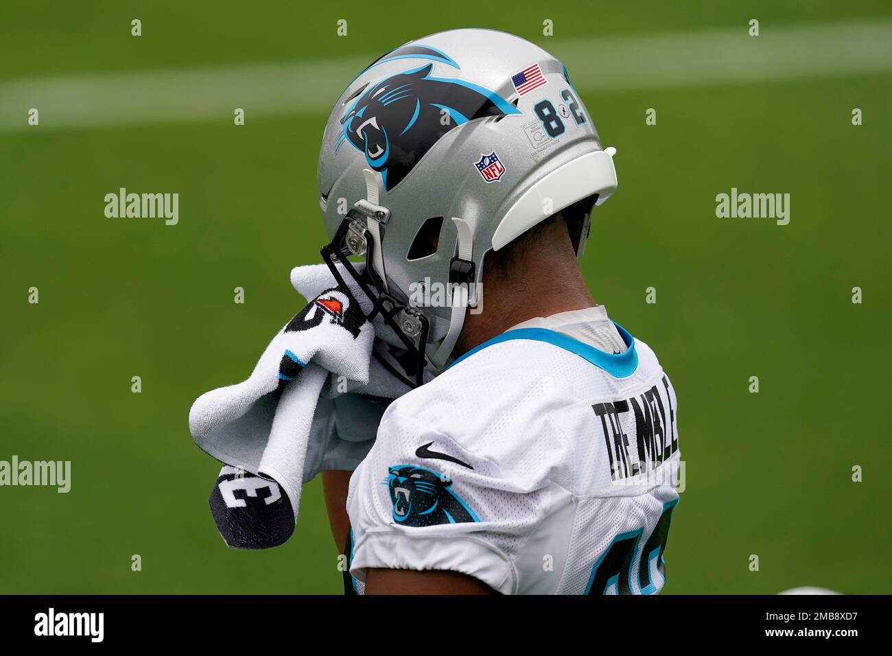 Carolina Panthers' Tommy Tremble takes part in drills at the NFL football  team's practice facility Tuesday, June 14, 2022, in Charlotte, N.C. (AP  Photo/Chris Carlson Stock Photo - Alamy