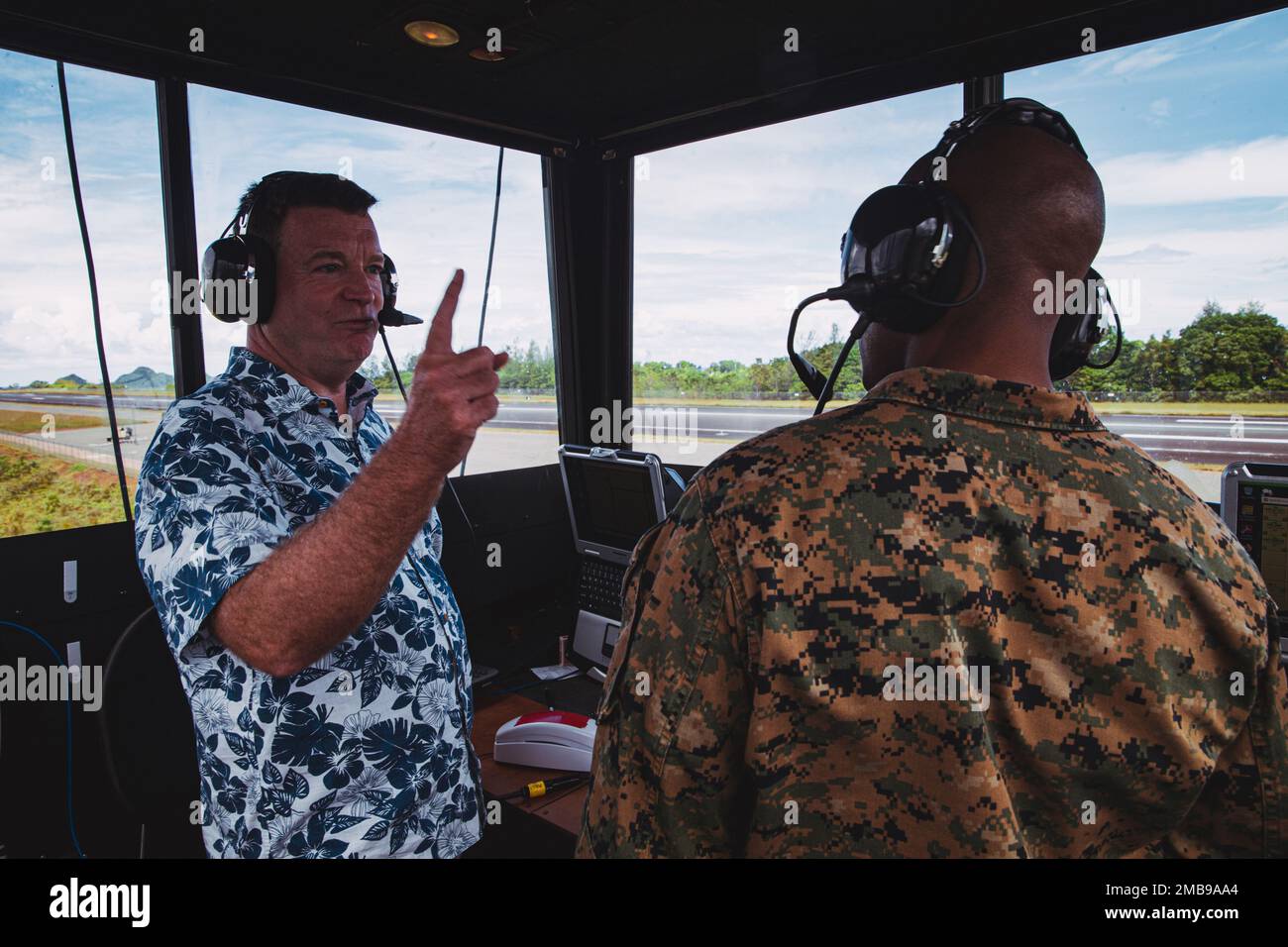 Ambassador John HennesseyNiland prepares to clear the EA18G Growler