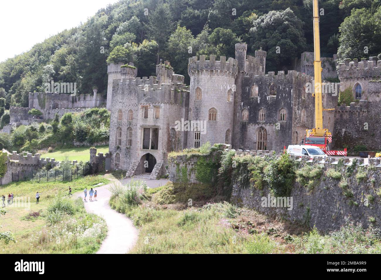 Gwrych Castle In Abergele Conwy North Wales Stock Photo Alamy gwrych-castle-in-abergele-conwy-north-wales-stock-photo-alamy