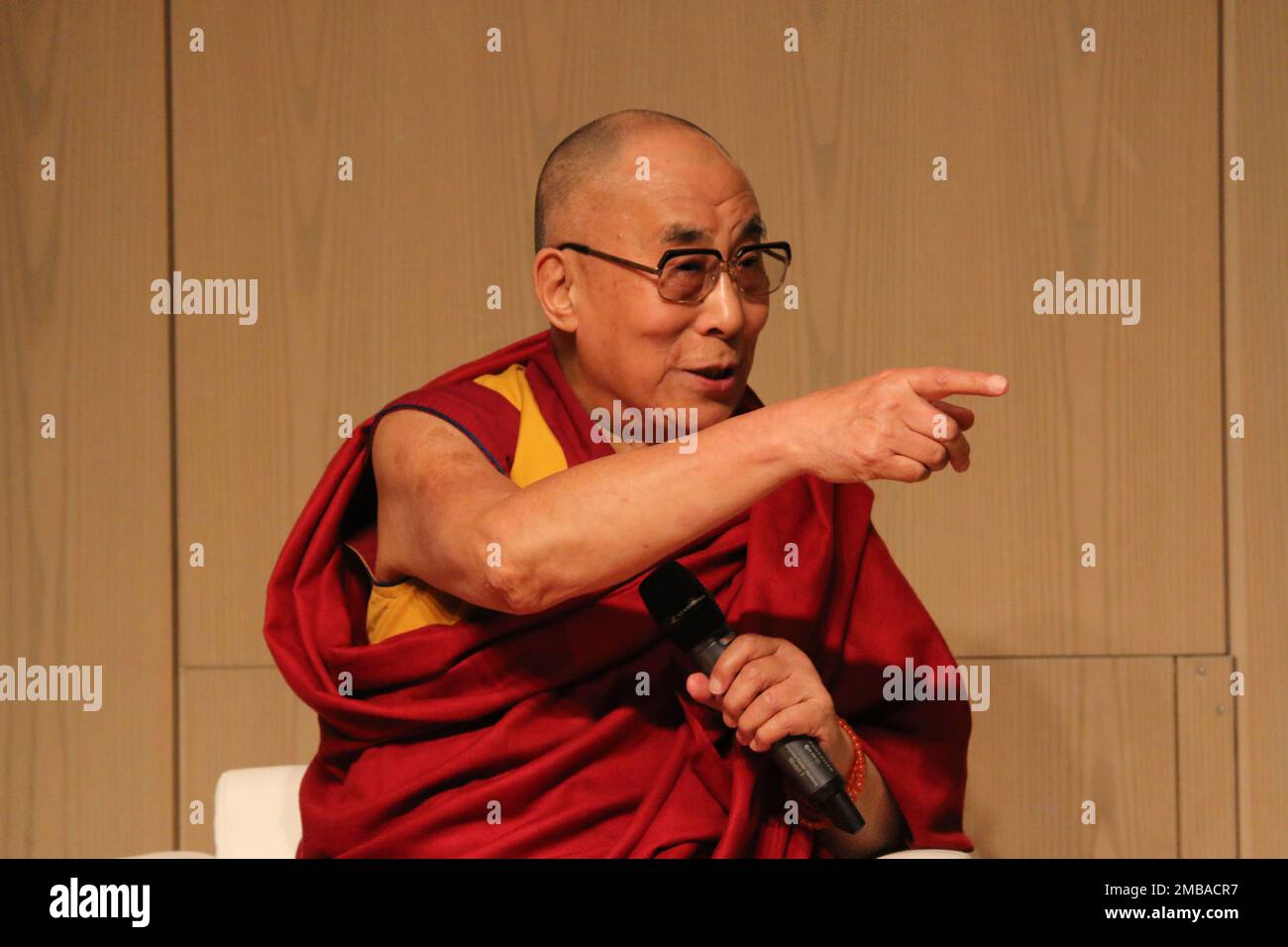 Dalai Lama in Hamburg zum Kongress 'Achtsamkeit' Stock Photo