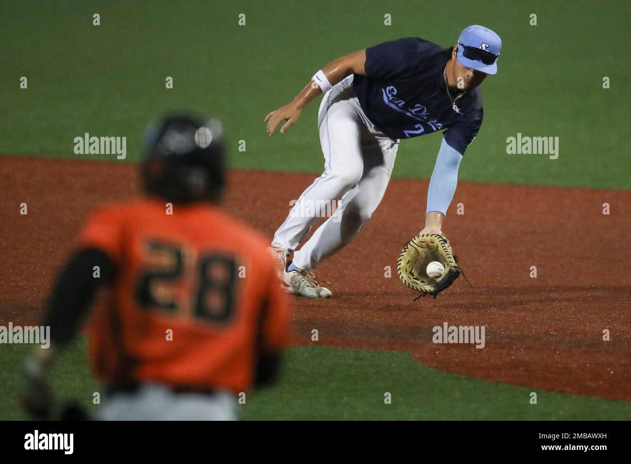 Wade Meckler Makes MLB Debut - Oregon State University Athletics