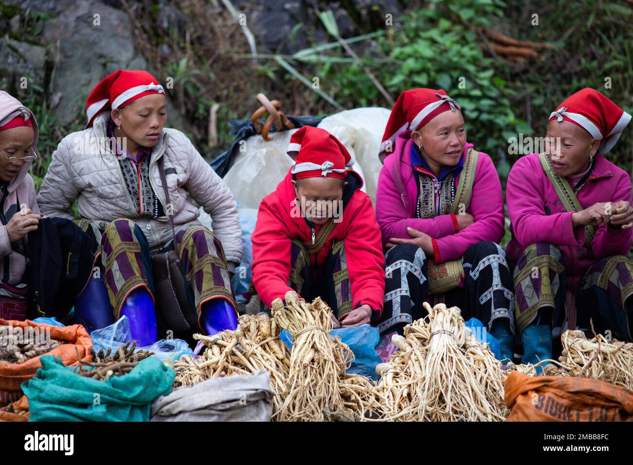 Sa pa hill tribe hi-res stock photography and images - Alamy