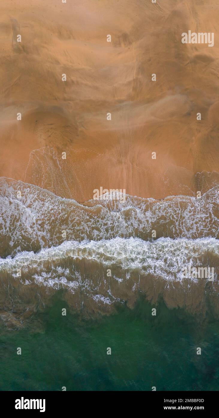 Aerial view sandy beach smooth hi-res stock photography and images - Alamy
