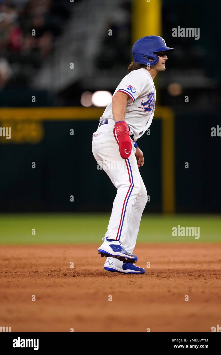 Texas Rangers' Josh Smith takes a lead off of second during the