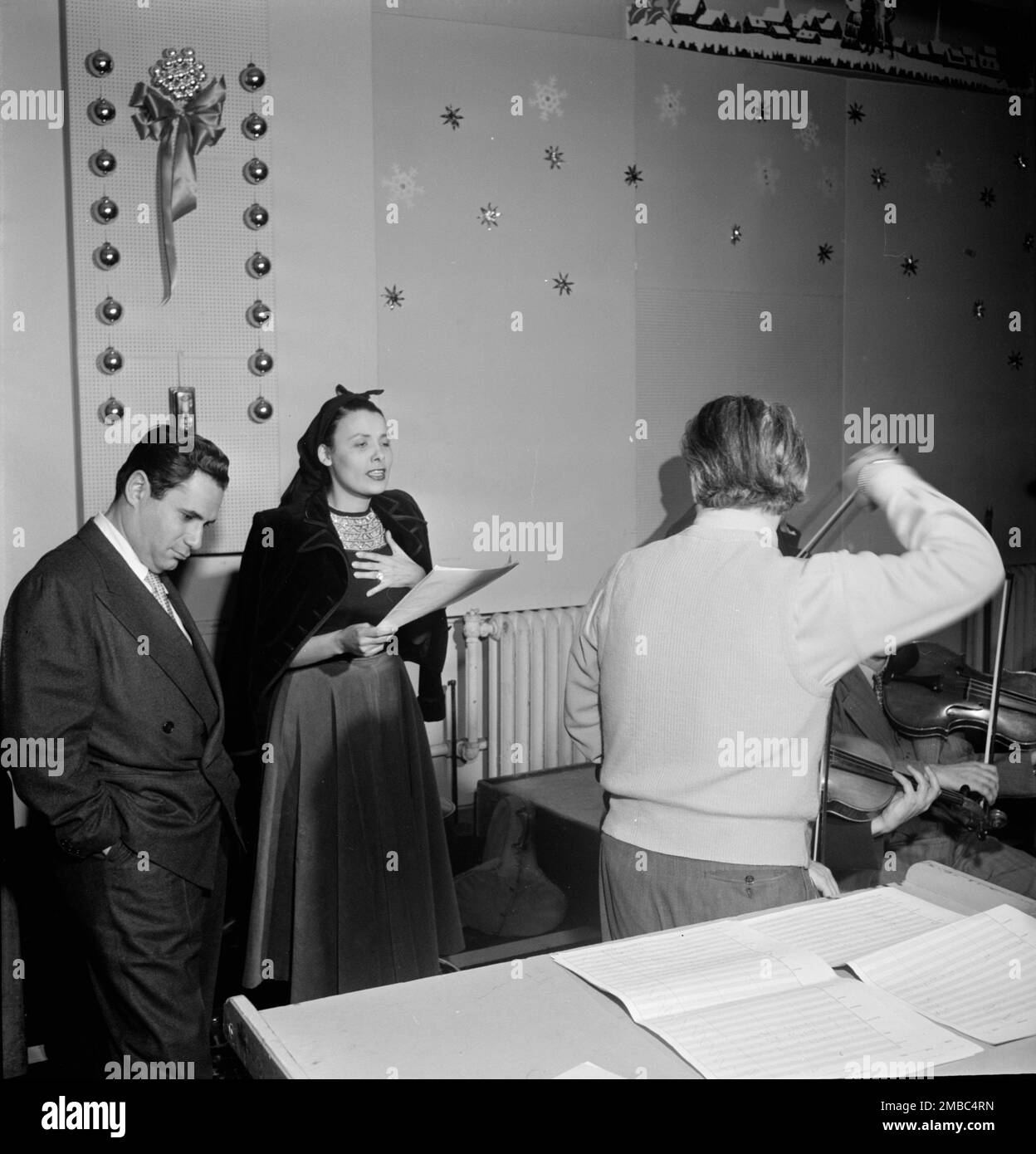 Portrait of Lena Horne and Lennie Hayton, New York, N.Y., 1946. Stock Photo