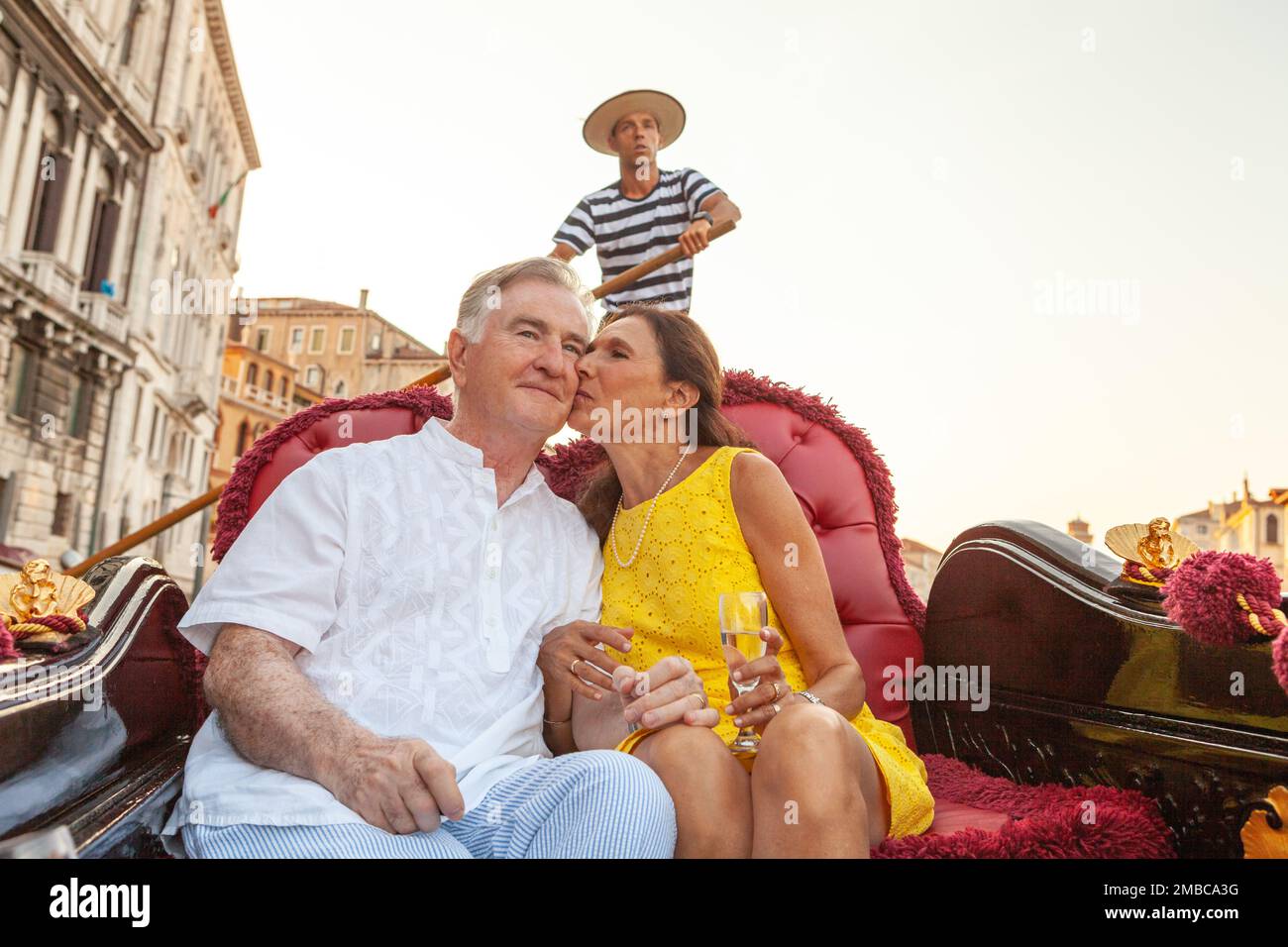 Venice hotel couple hi-res stock photography and images - Alamy