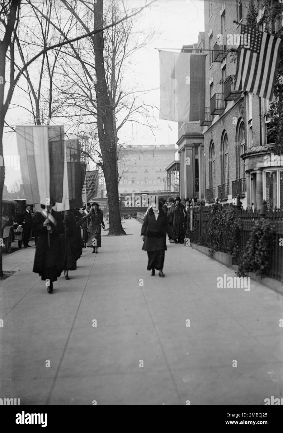 Woman Suffrage Pickets, 1917 Stock Photo Alamy