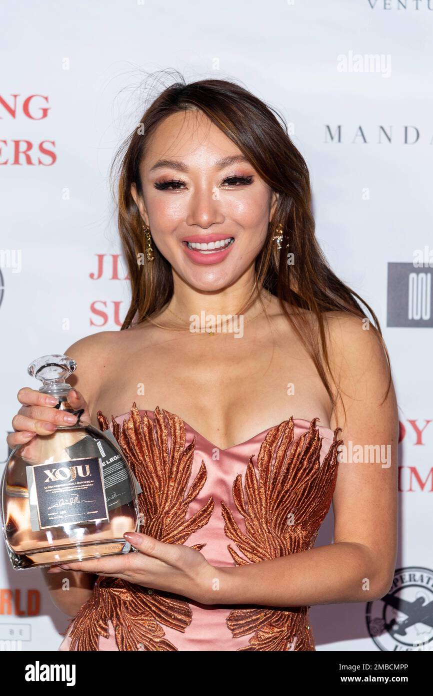 Leah qin hires stock photography and images Alamy