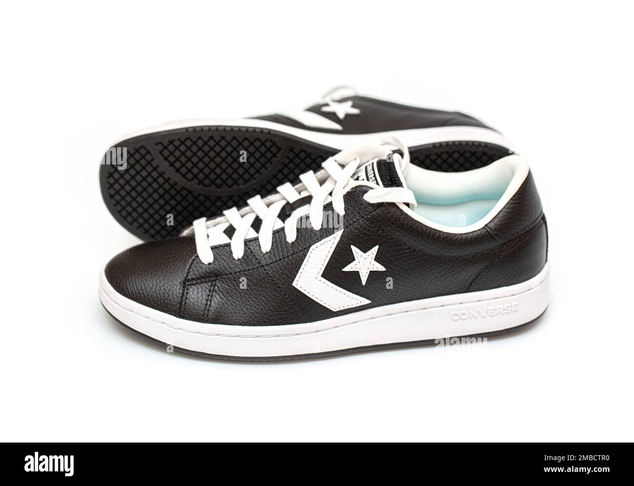 Black converse sneakers hi-res stock photography and images - Alamy