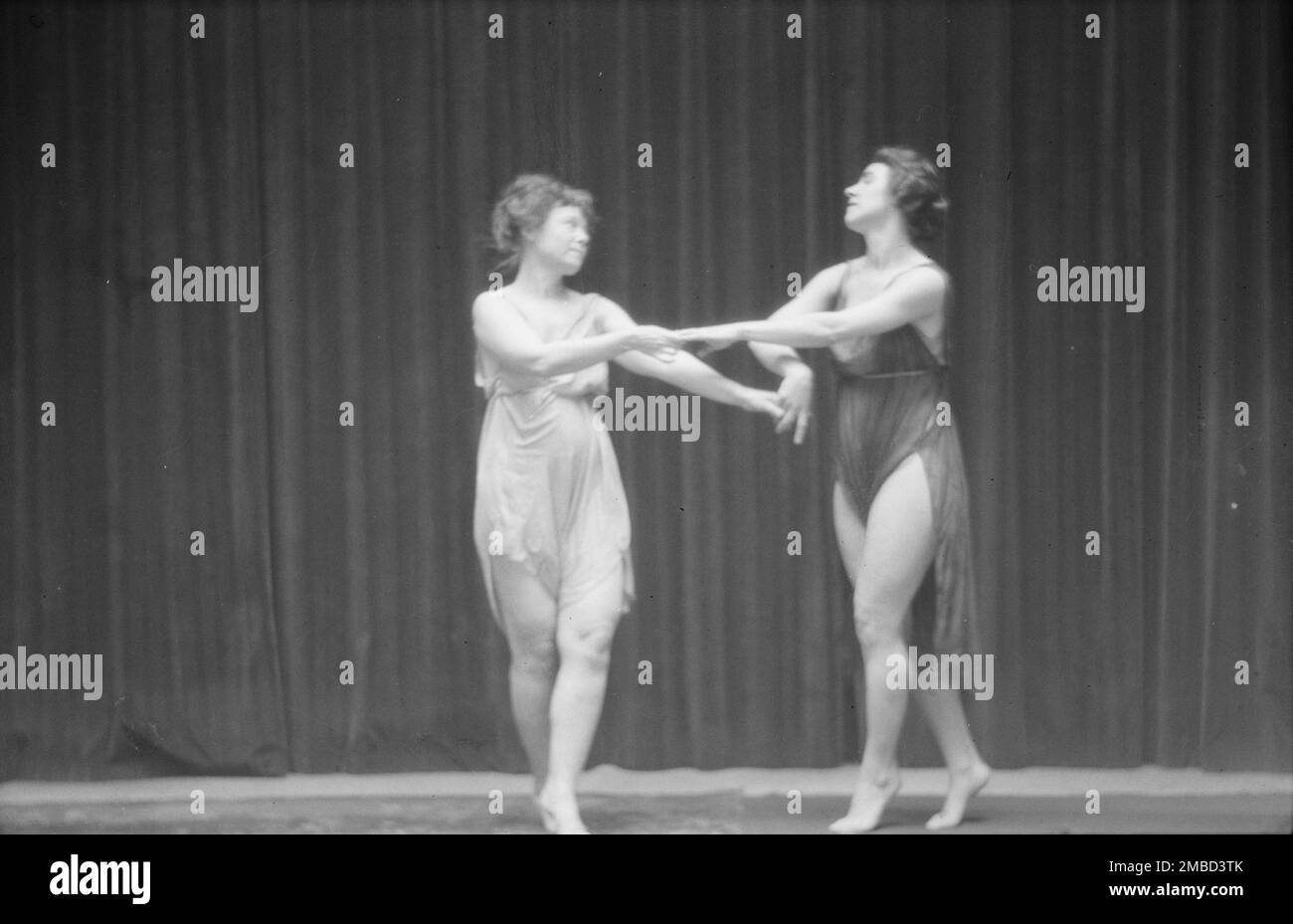 1910s female dancers Black and White Stock Photos & Images - Alamy