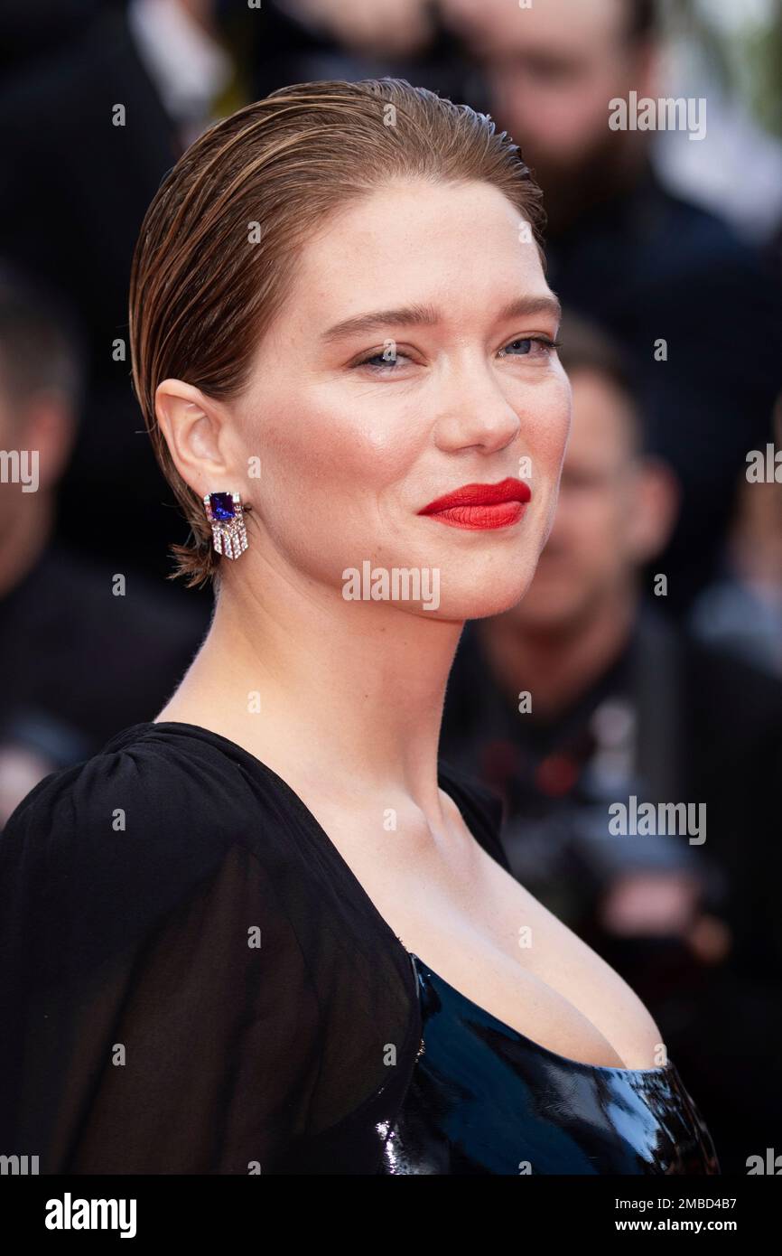 Lea Seydoux poses for photographers upon arrival at the 75th