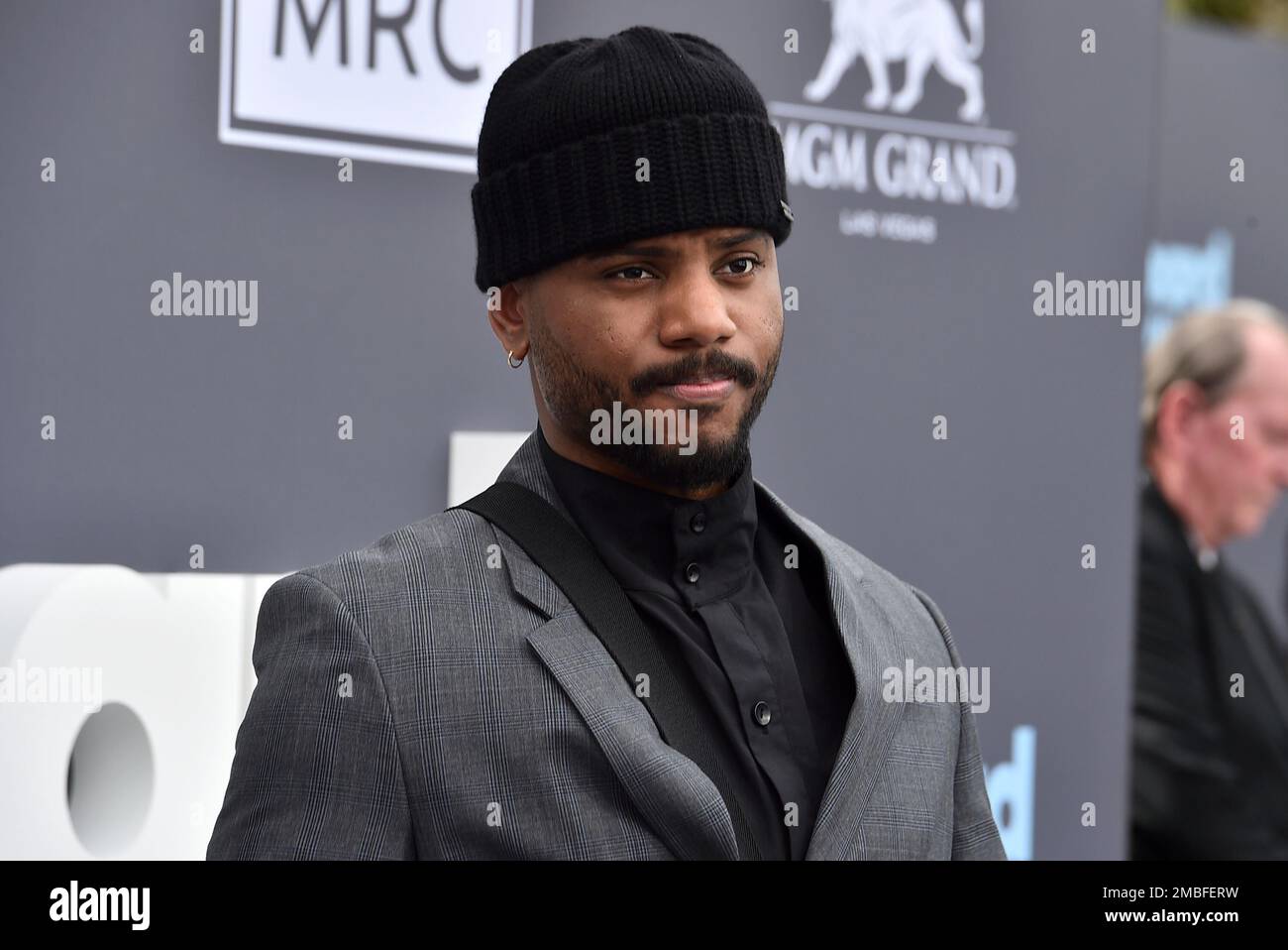 Bryson Tiller arrives at the Billboard Music Awards on Sunday, May 15
