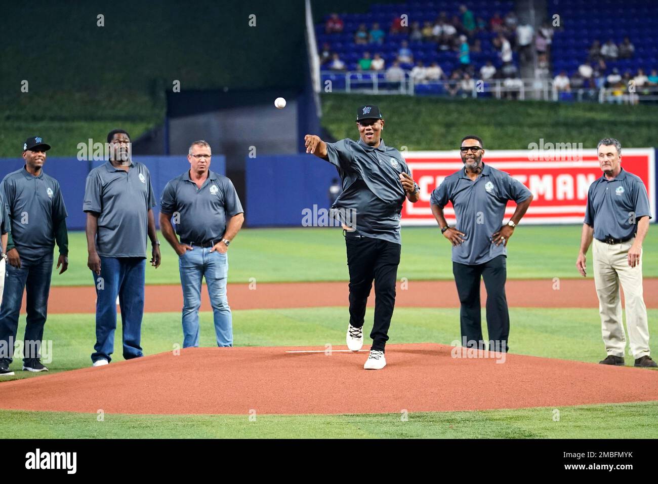 Former Florida Marlins player Livan Hernandez throws a ceremonial
