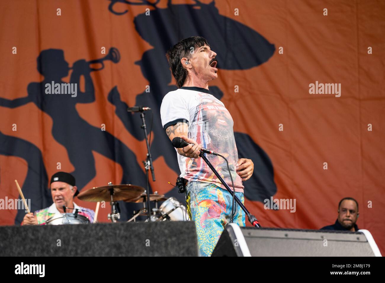 Anthony Kiedis of the Red Hot Chili Peppers performs at the New Orleans